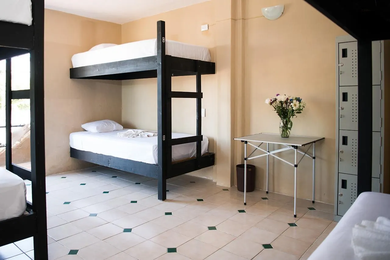 Deja Hostel Suites Playa del Carmen Mexiko